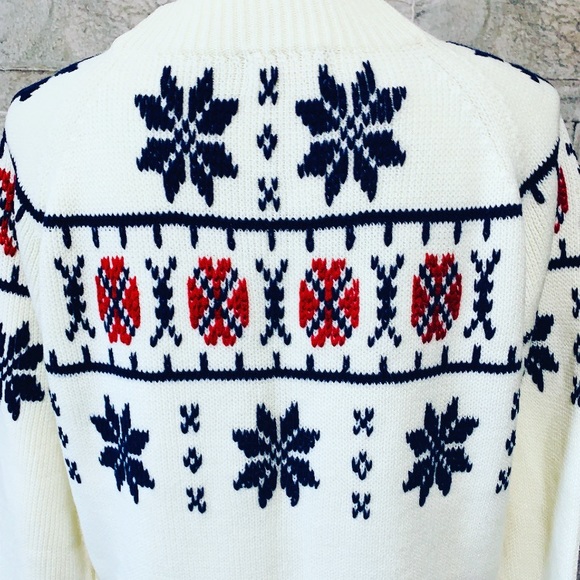 Northern Isles Chunky Ribbed Knit Grandpa Sweater - Picture 5 of 6